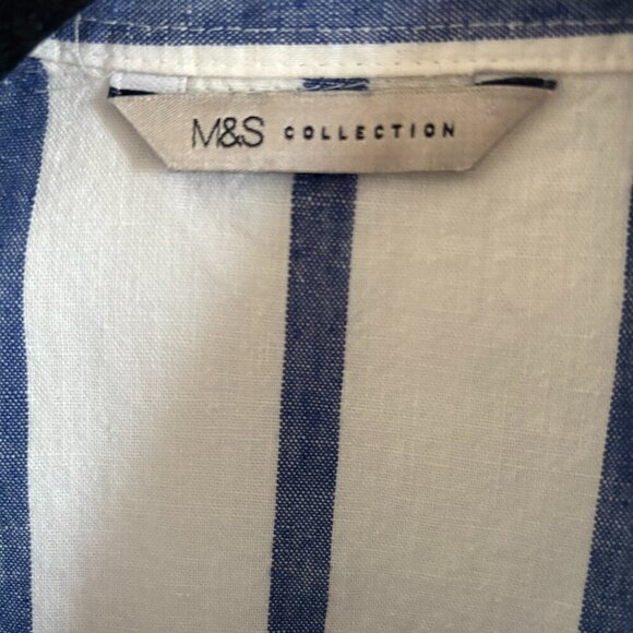 M&S Button Down Shirt Women Blue White Striped Sleeveless Casual Top - Picture 3 of 3